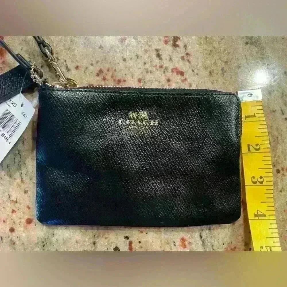 Coach Corner Zip Wristlet Wallet Pebbled Black Leather NEW WITH TAGS